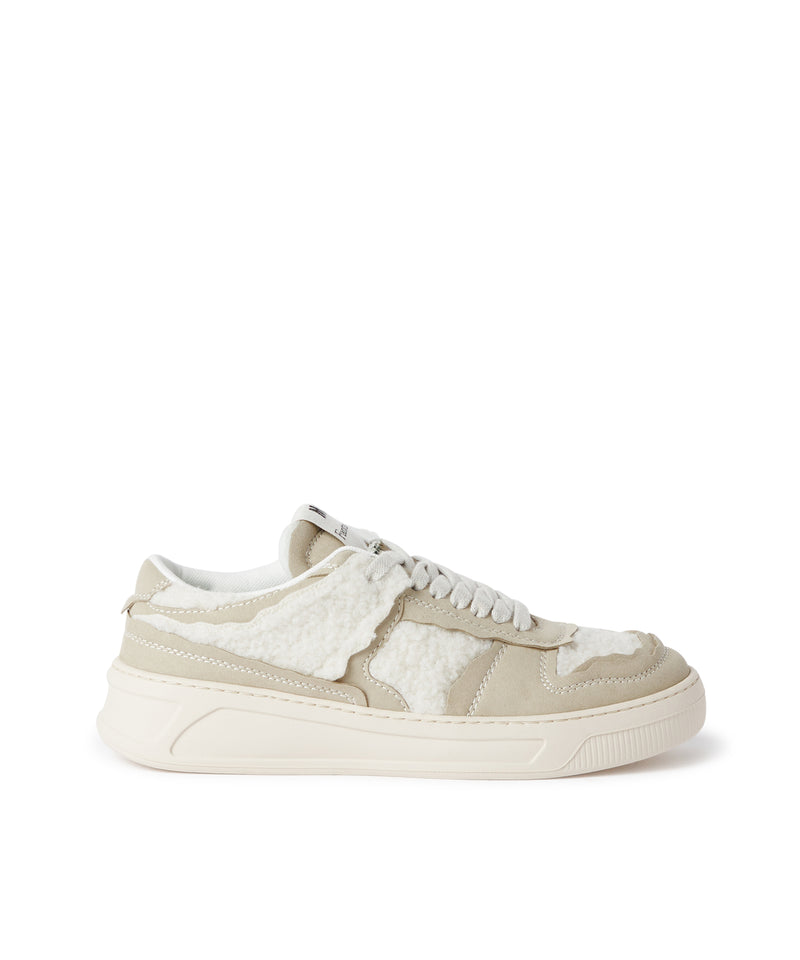 Wit met beige sneakers new arrivals