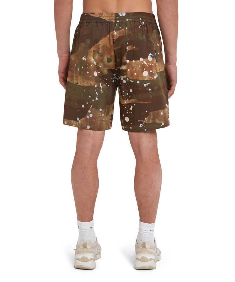 Poplin cotton shorts with "Dripping Camo" print MILITARY GREEN Men 
