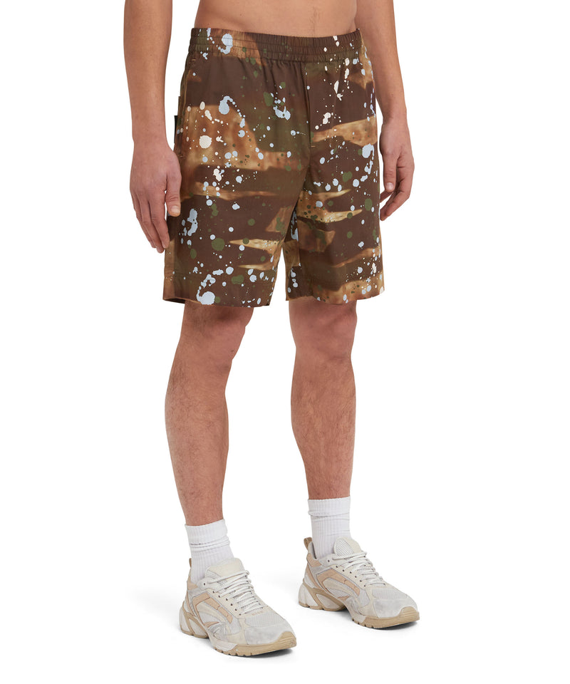 Poplin cotton shorts with "Dripping Camo" print MILITARY GREEN Men 