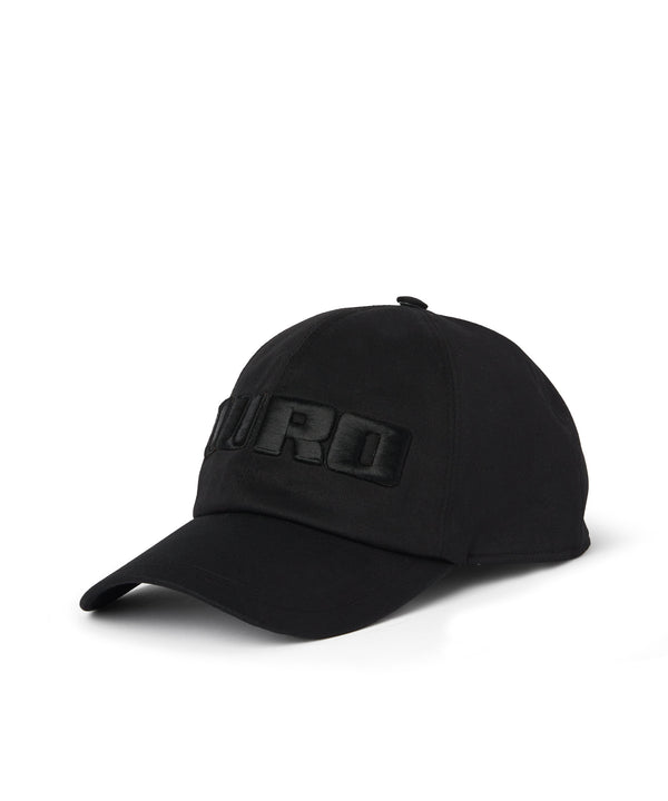 Baseball cap with embroidered  "duro"