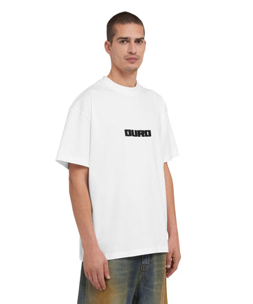 T-Shirt with embroidered "duro"