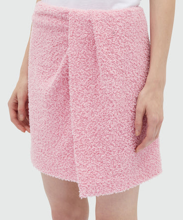Gonna corta in tweed effetto spugna rosa
