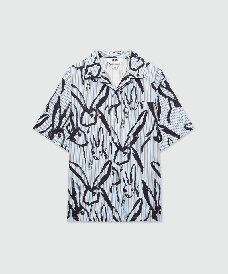 Light blue striped poplin bowling shirt with "Sketched Bunnies" print 84 Men 