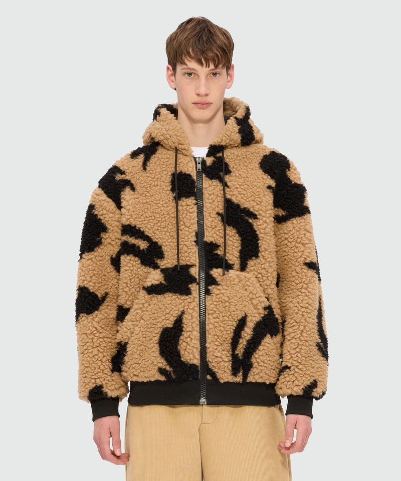 Giubbino beige in teddy con motivo "Follow the rabbit®" 23 Uomo 