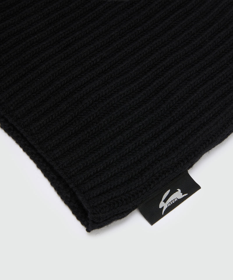 Scaldacollo nero a coste con label MSGM 99 Uomo 