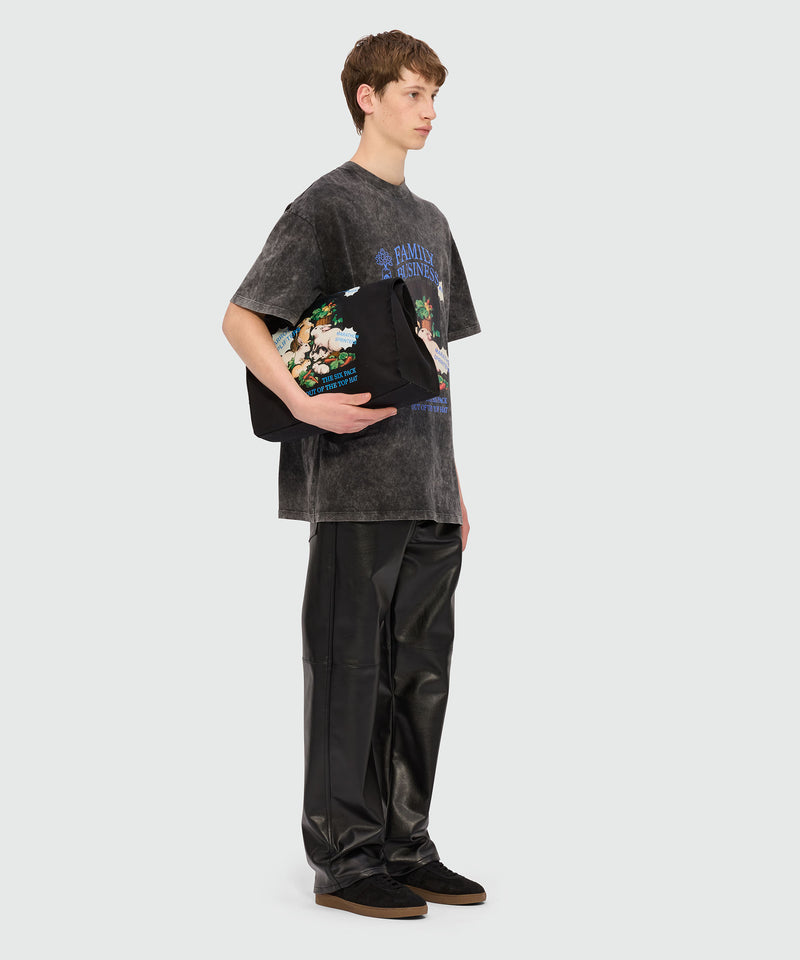 T-shirt nera in jersey effetto marmorizzato e stampa "Family business" 99 Uomo 