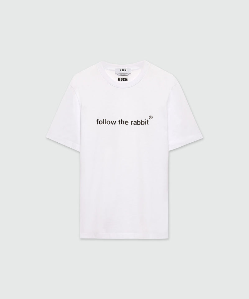 T-shirt bianca in jersey con quote "Follow the rabbit®" 01 Uomo 