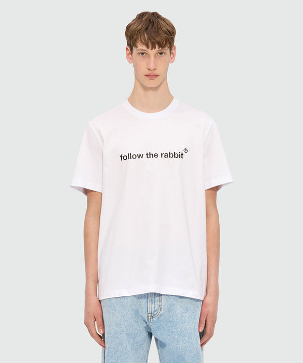 T-shirt bianca in jersey con quote "Follow the rabbit®"