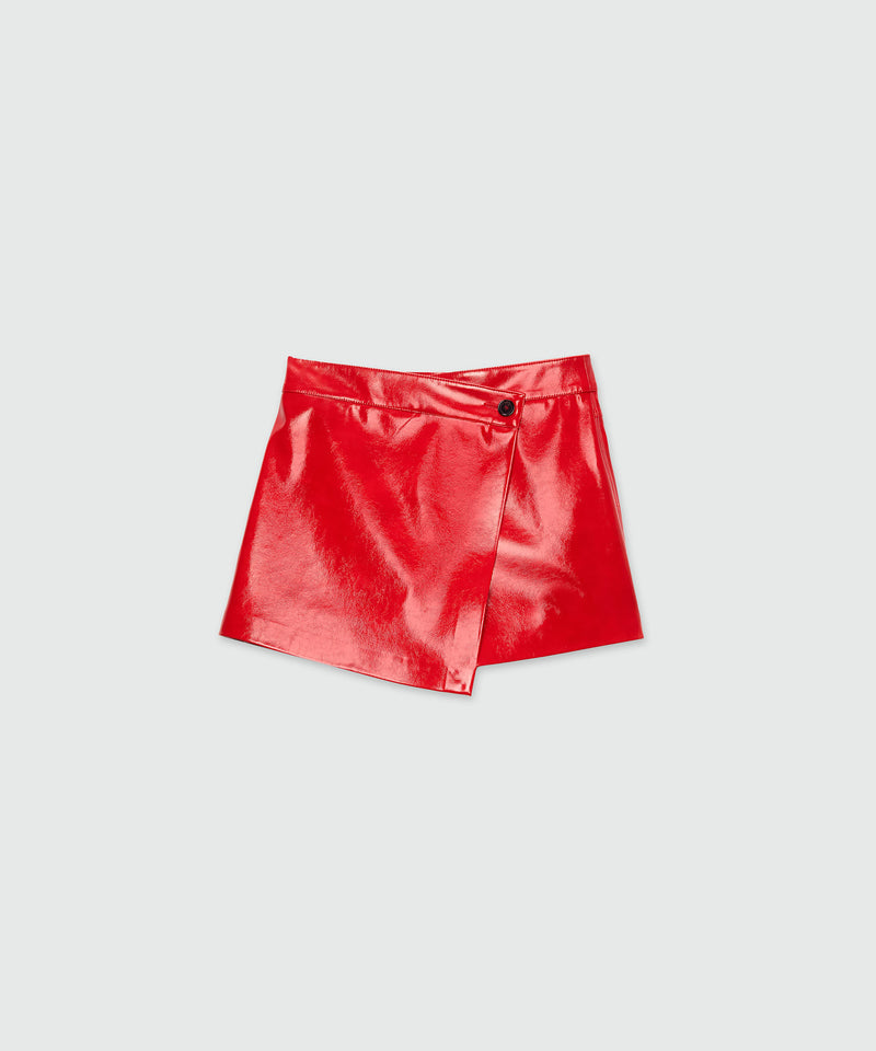 Red vinyl wrap shorts 18 Women 