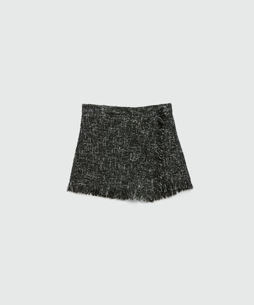 Black bouclé shorts with micro sequins