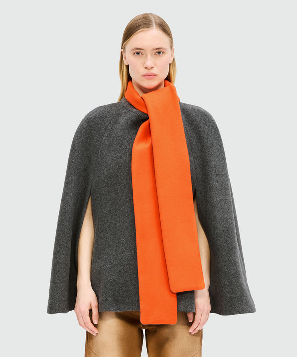 Anthracite wool cape with colorblock detail