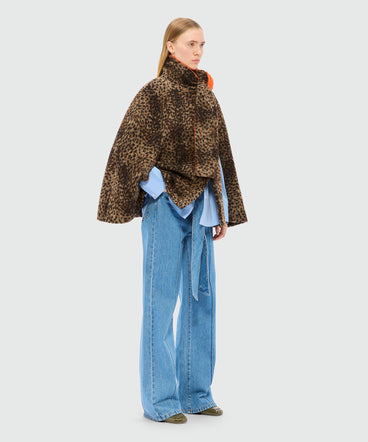 Woolen cloth cape with lynx-effect pattern