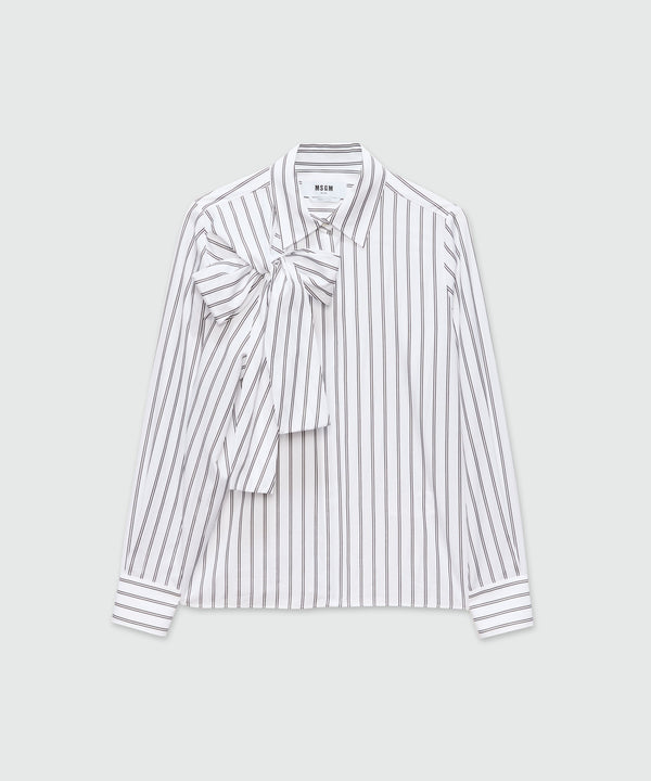 White poplin shirt with bow detail