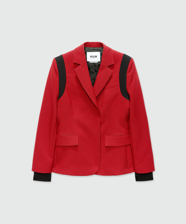 Red single-breasted jacket with check pattern