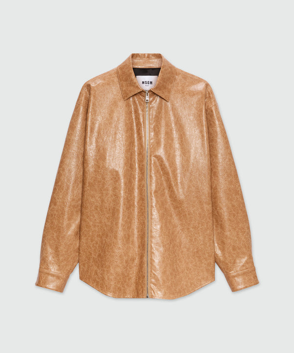 Beige shirt in faux leather with a crackle effect