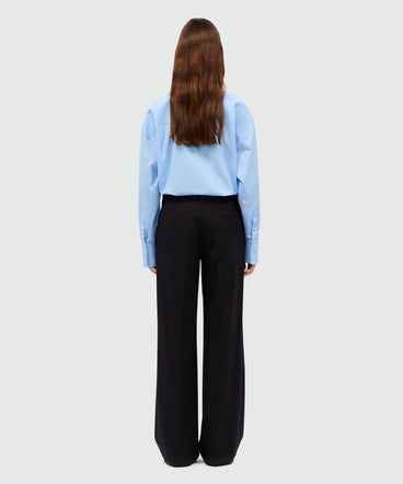 Pantaloni flare neri in fresco lana