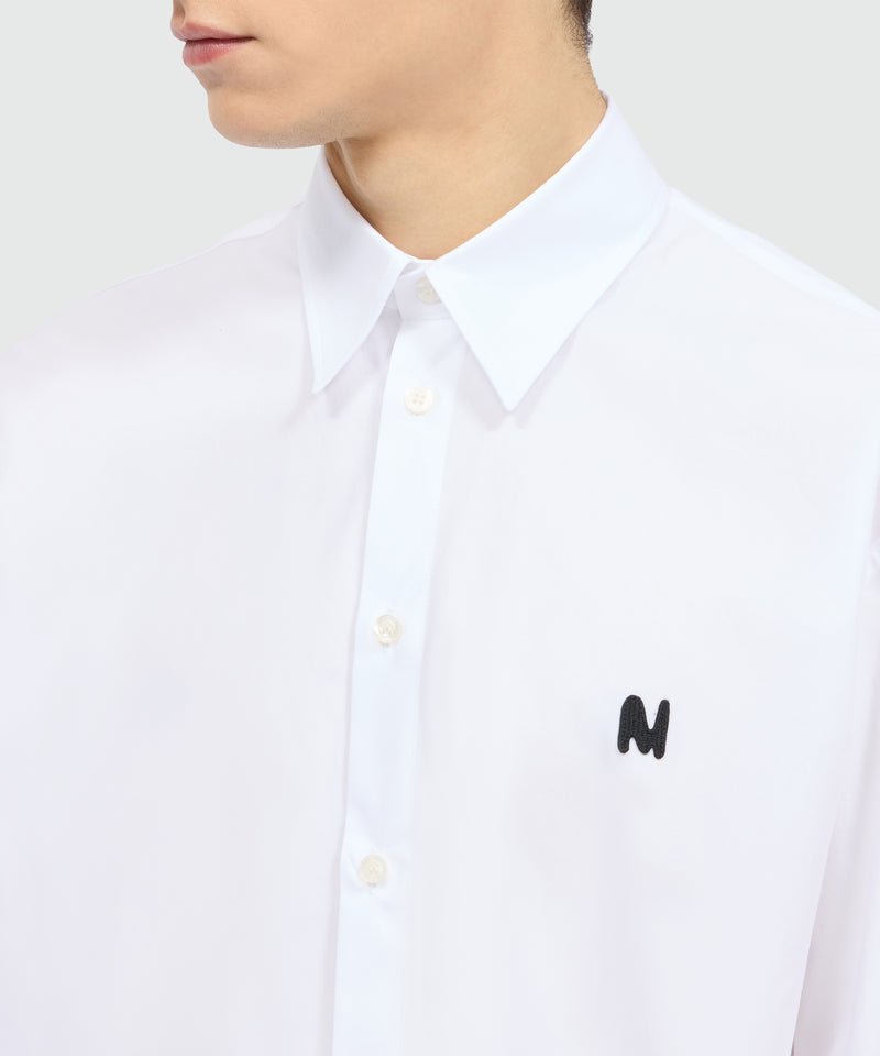 White long-sleeve cotton poplin shirt with chest logo and front patch 01 Uomo 