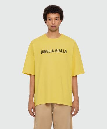 Yellow short-sleeve cotton jersey T-shirt with printed quote on the front