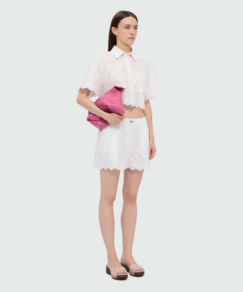 Off-white poplin Bermuda shorts with Sangallo embroidery and scalloped hem 02 Donna 