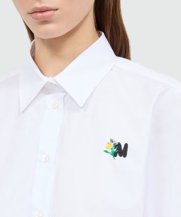 White cropped cotton poplin shirt with chest embroidery