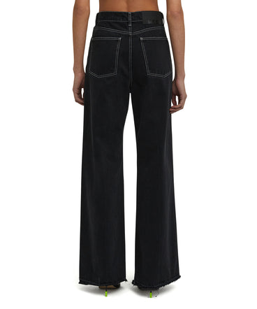 Jeans with "Black Denim with Stitches" workmanship